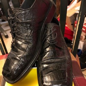 Men’s crocodile dress shoes